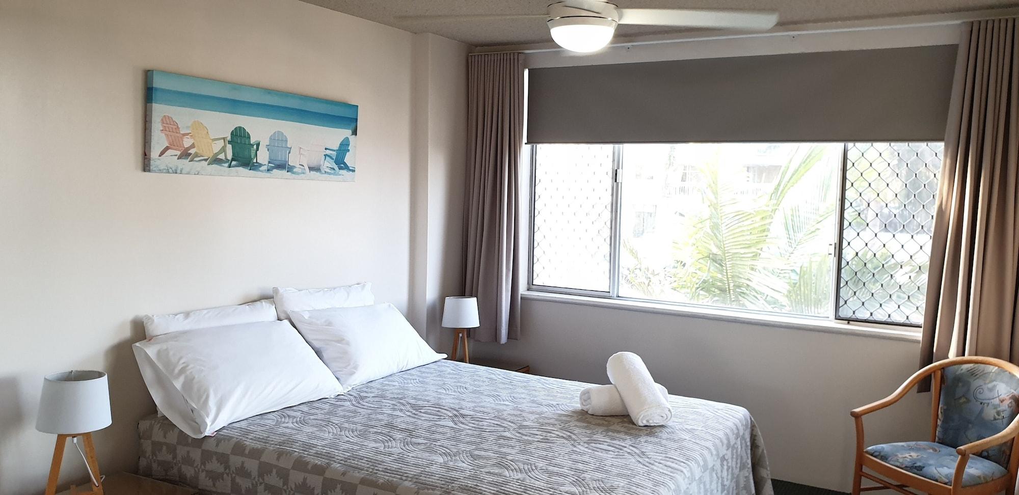 Wyuna Beachfront Holiday Apartments Голд-Кост Экстерьер фото