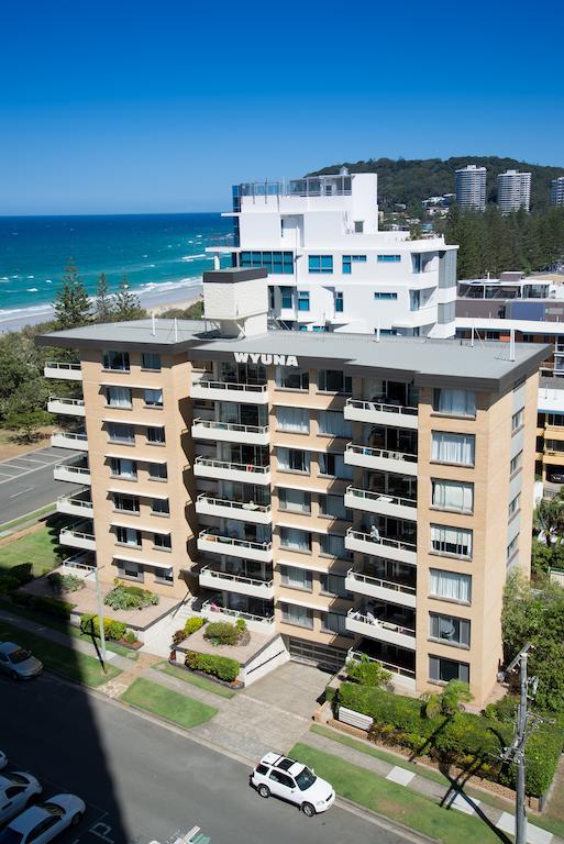Wyuna Beachfront Holiday Apartments Голд-Кост Экстерьер фото
